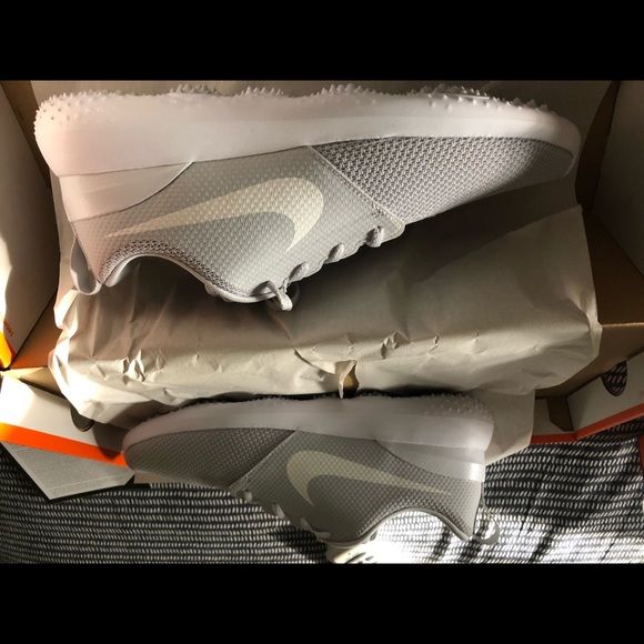 Nike golf shoes - Picture 8 of 8